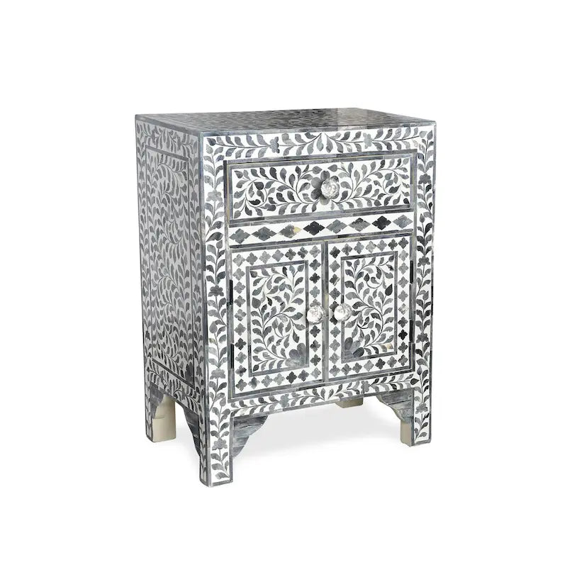 Meuble d'appoint incrusté d'os Firoz de Steve Silver